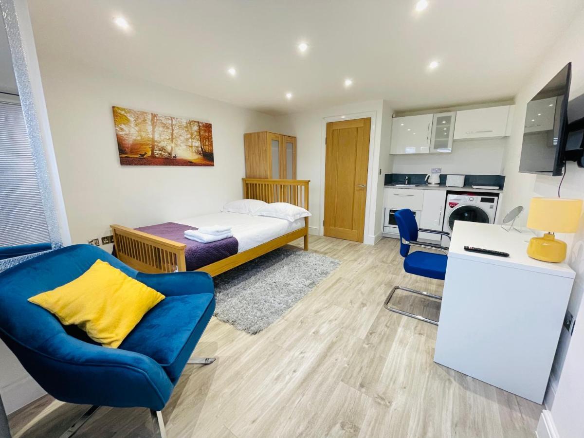 New Modern Studio Apartment, Parking, Netflix Кенилворт Экстерьер фото